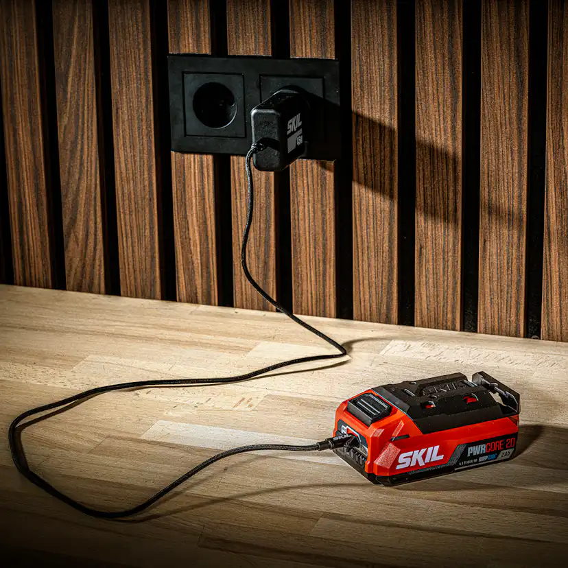 Laddare SKIL 45W PD Multifunktionell För PWRASSIST™ och USB-C-enheter