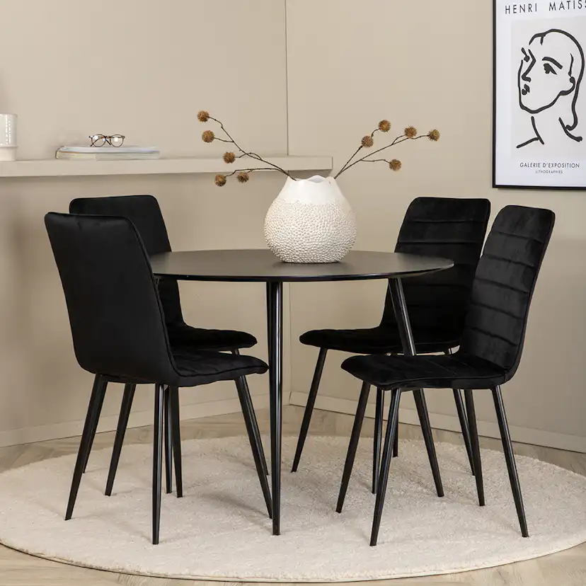 Matgrupp Venture Home Silvia med 4 Walerina Stolar Sammet