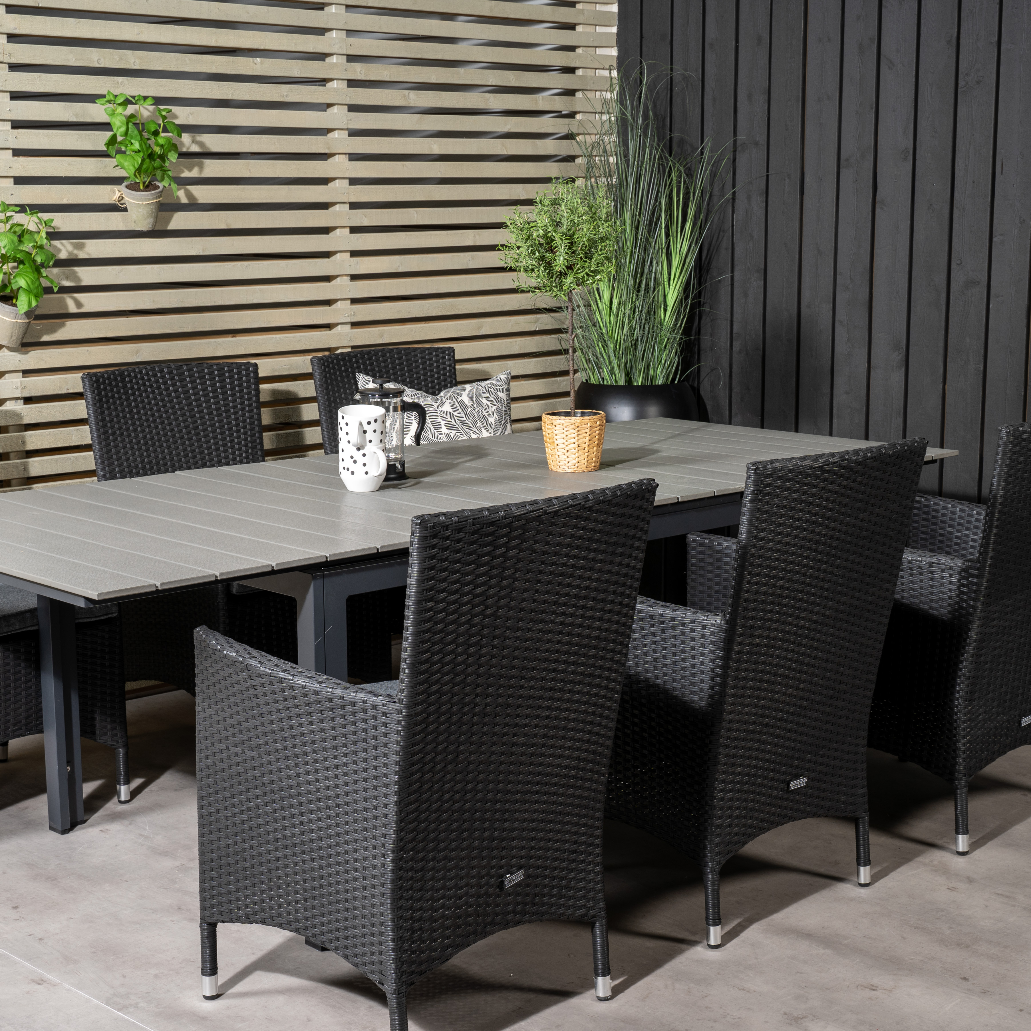 Matgrupp Venture Home Lova 160/240 med 6 Milwa Stolar