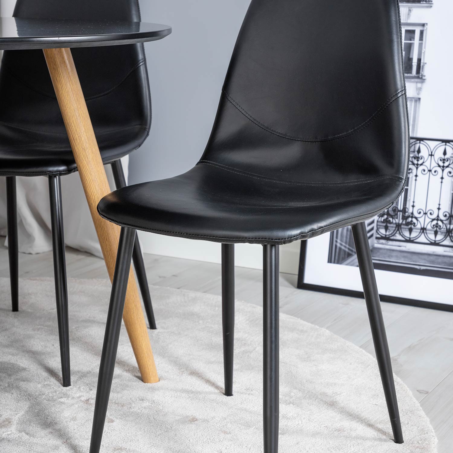 Matgrupp Venture Home Plake med 4 Pobbie Stolar Konstläder Runt