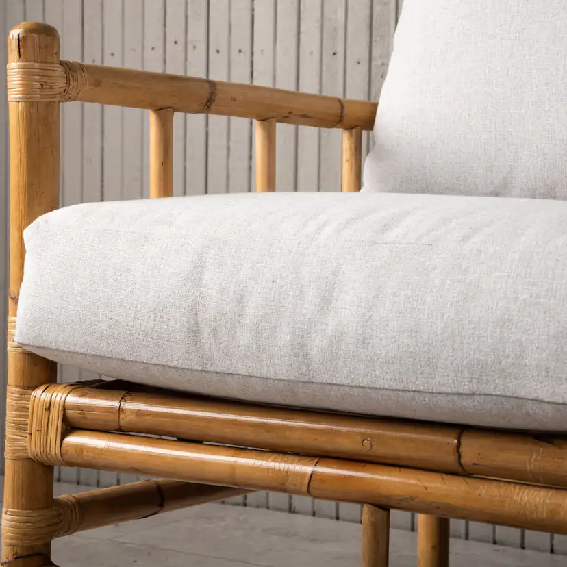 Trädgårdssoffa Venture Home Cane, Naturfärgad Rottingsoffa med Grå Dynor