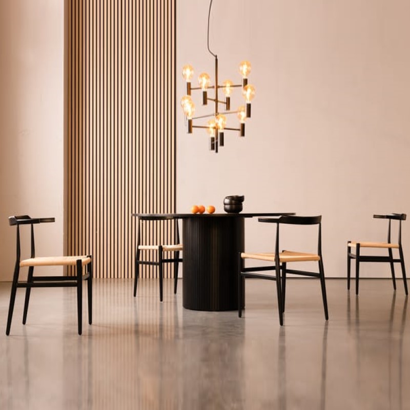 Matbord In Living Kopparbo Ø130 cm