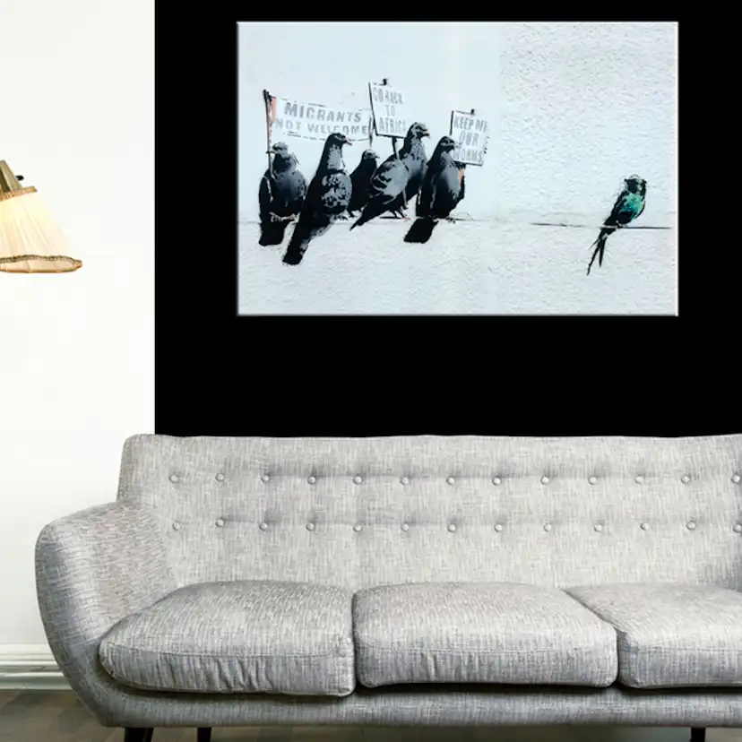 Tavla Arkiio Protesting Birds By Banksy