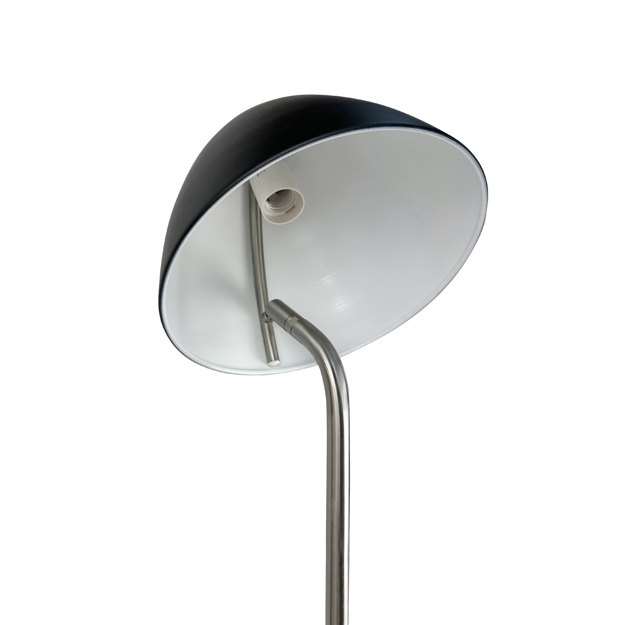 Golvlampa Dyberg Larsen Oulu