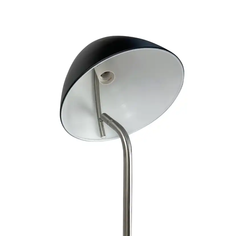 Golvlampa Dyberg Larsen Oulu