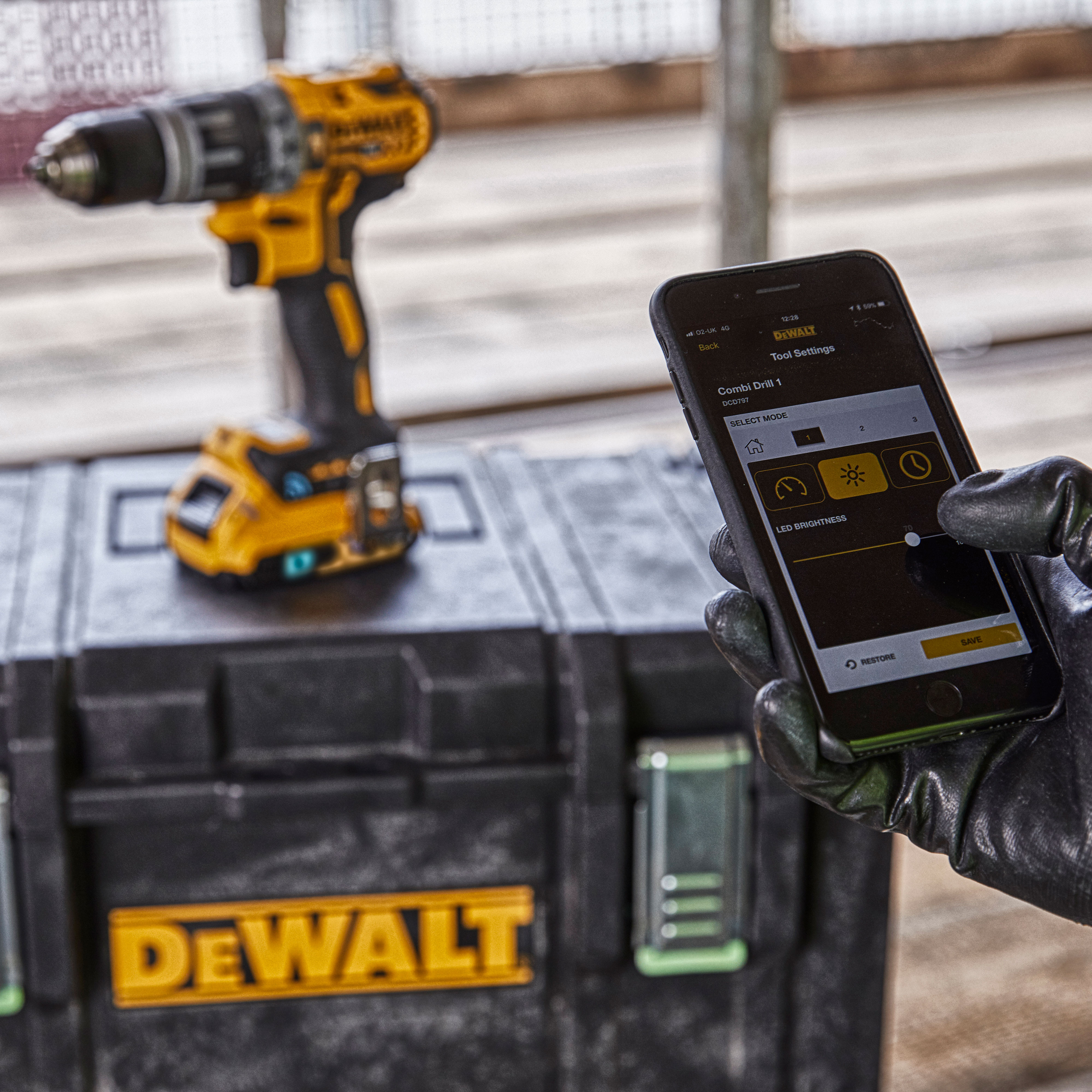 Slagborr/Skruvdragare Dewalt DCD997NT-XJ Utan batteri och laddare 18 V