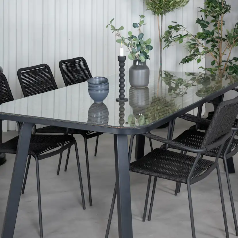 Paola Dining Table - Black Steel / Nature Wicker - 200*100+L Svart