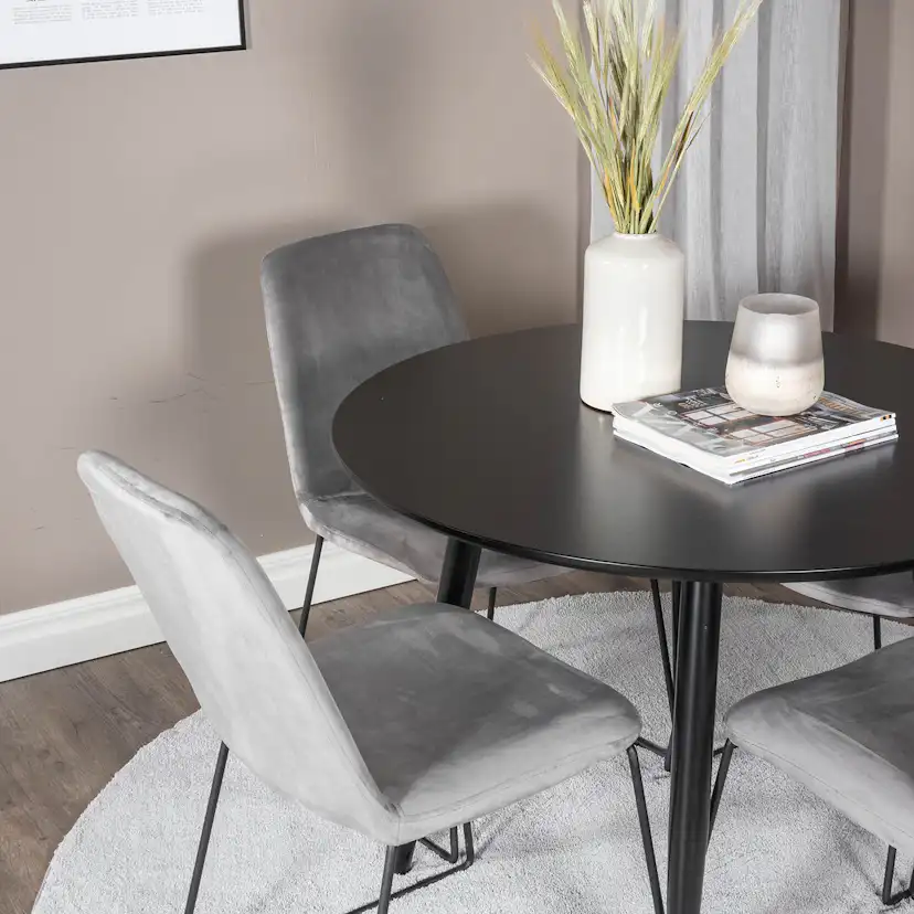 Matgrupp Venture Home Plake med 4 Muscot Stolar Sammet Runt