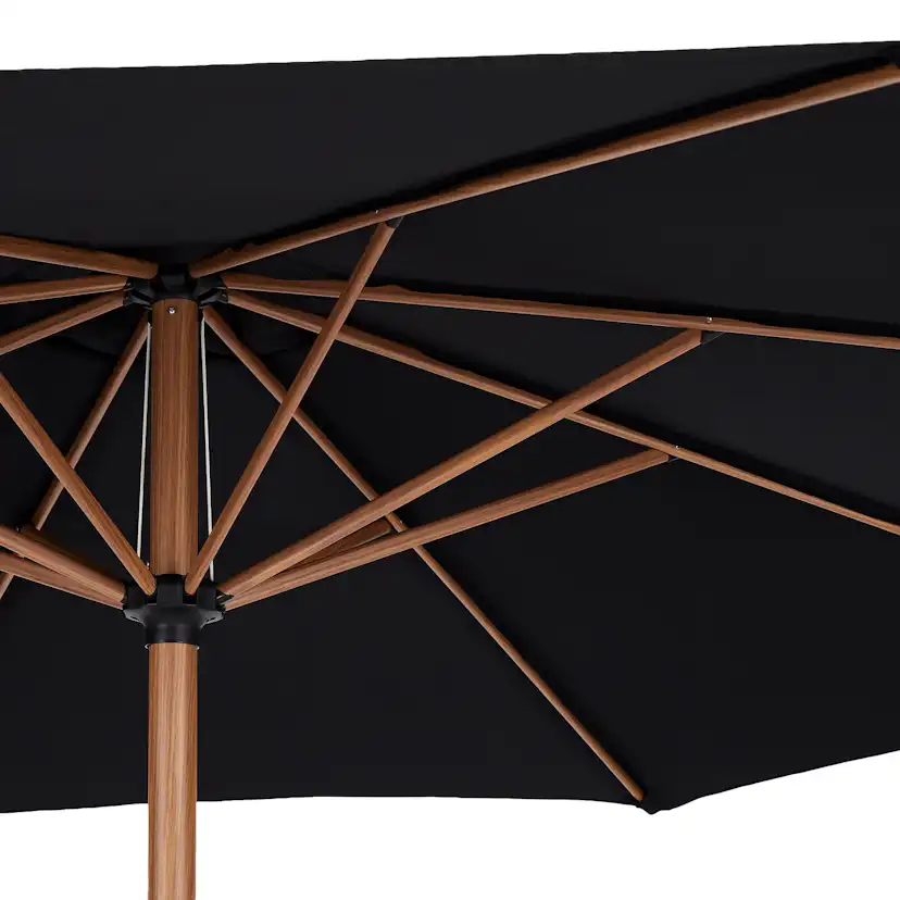 Parasoll Outfit Felix