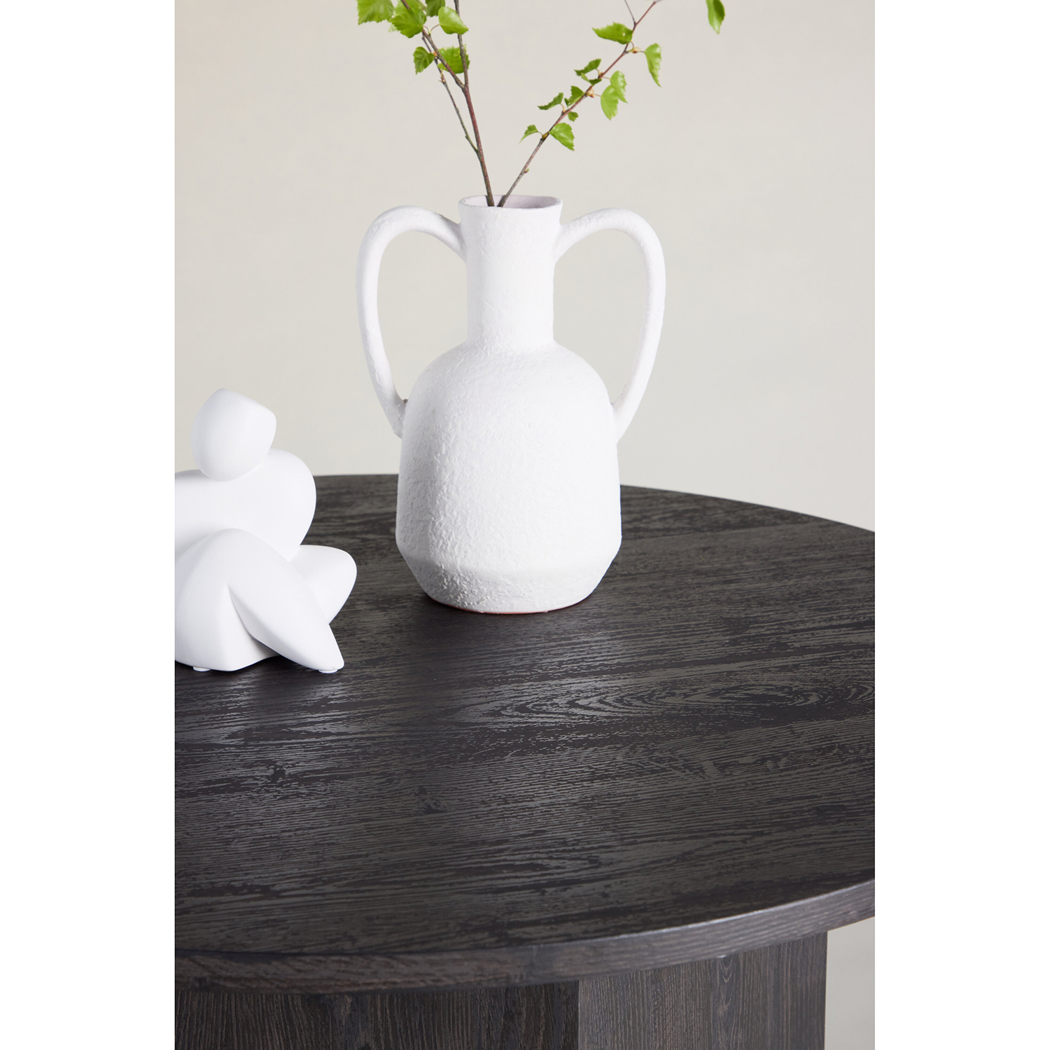 Tekla Sofa Table ø80x45 cm - MDF with Black 3D Paper Svart