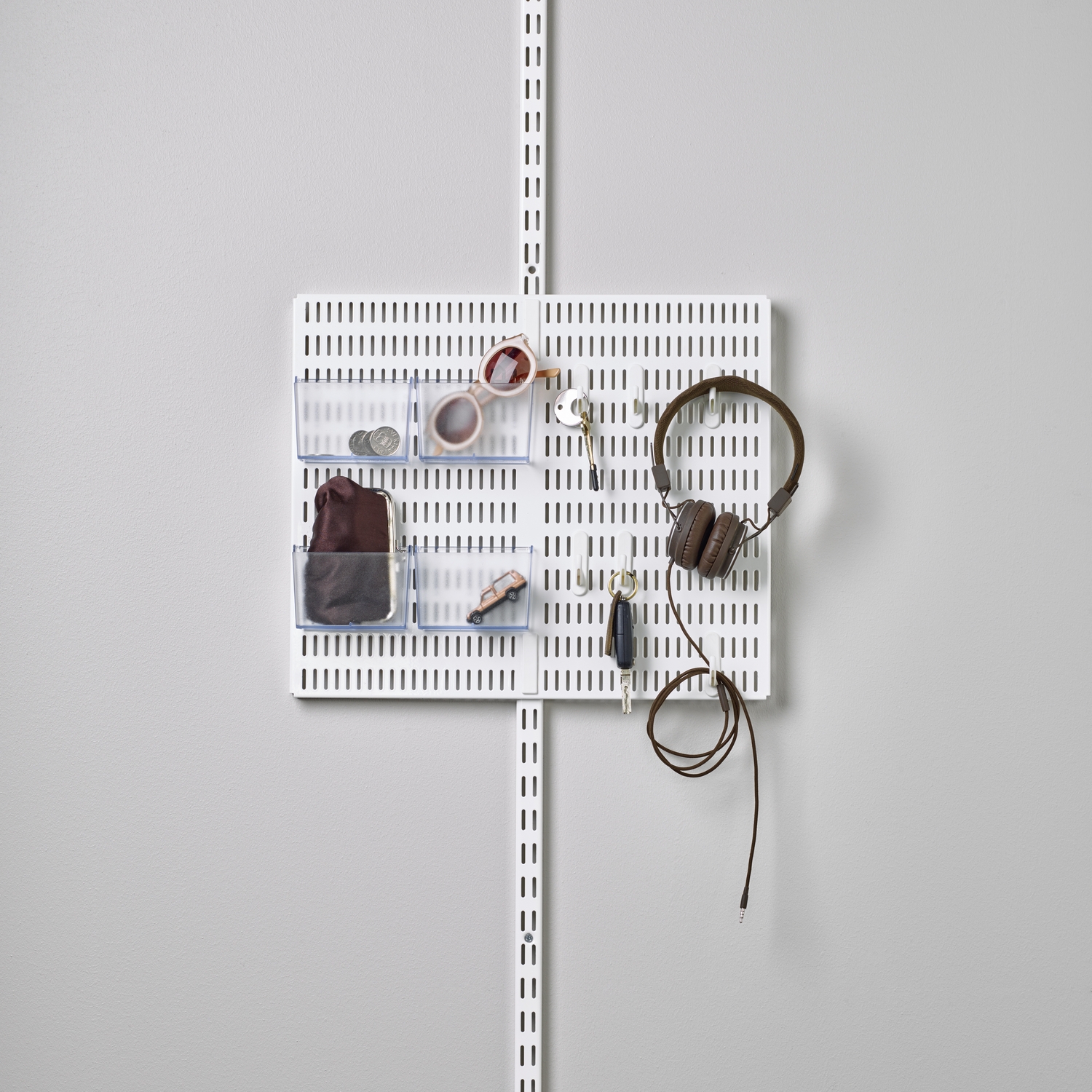 Förvaringstavla Elfa Door & Wall