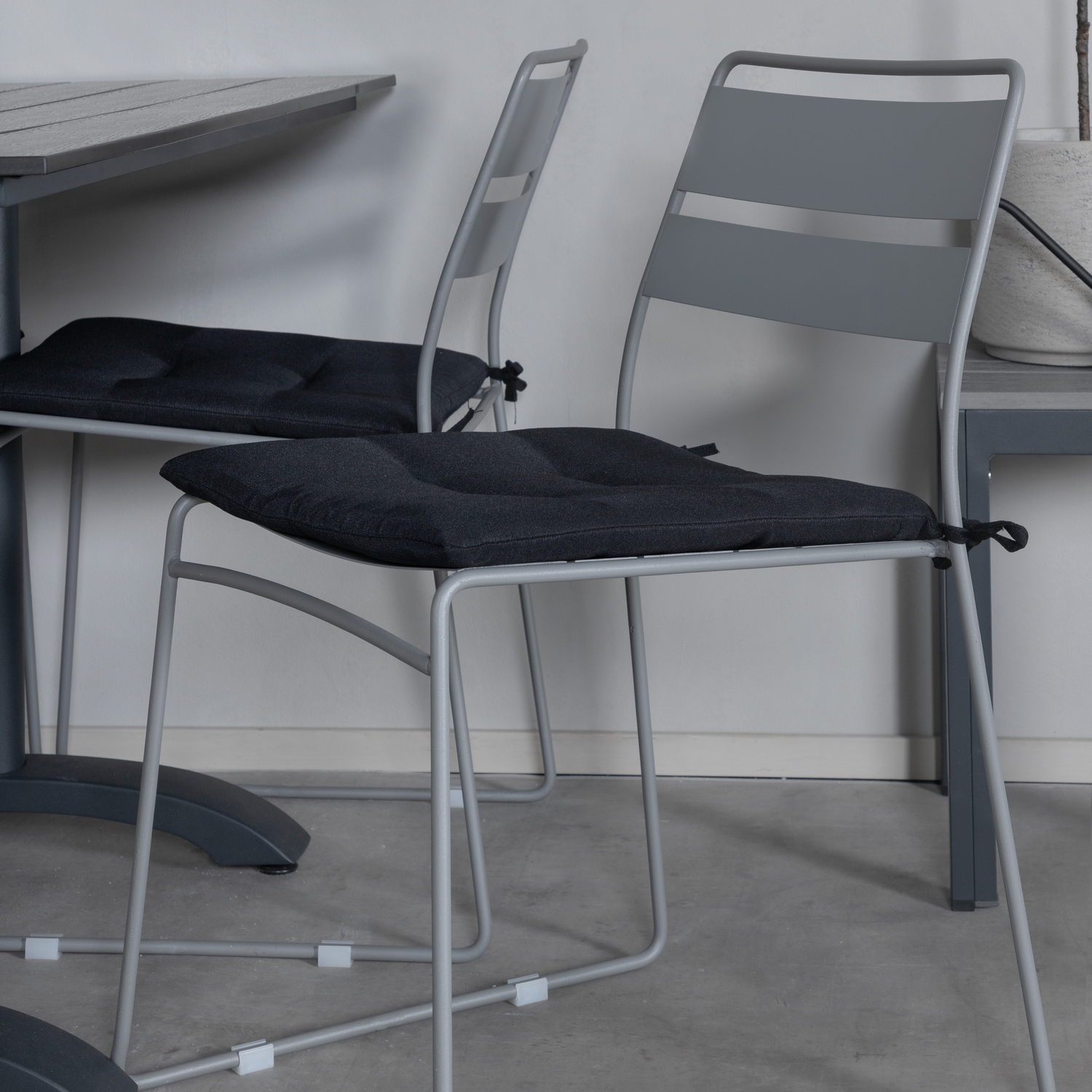 Denver 70*120 Black/Black+Lina Dining Chair - Grey_4 Grå