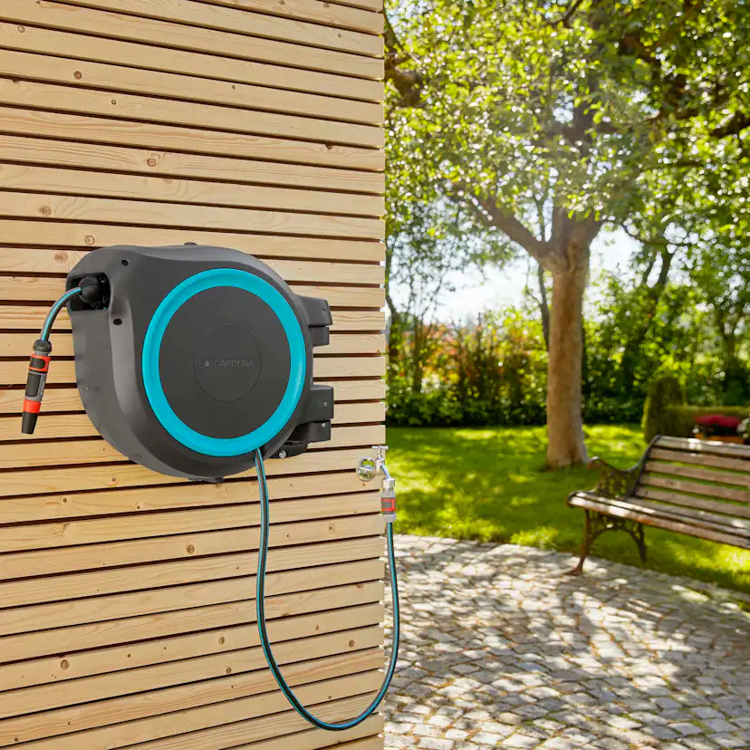 Bevattningspaket Gardena Slangbox L 25 m Turkos Med Vattenspridare & Sprinklerpistol