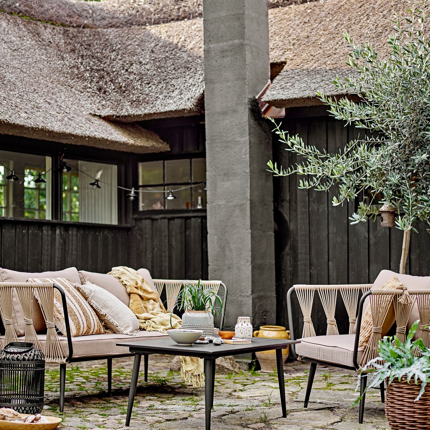 Soffbord Bloomingville Pavone