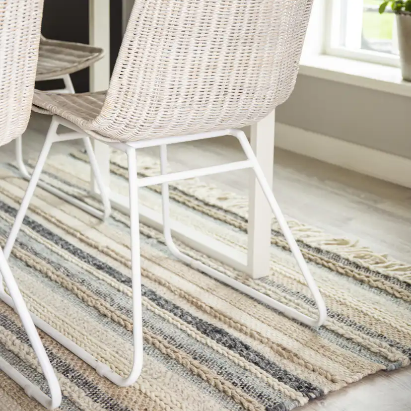 Matgrupp Venture Home Cornelia med 6 Cornelia Stolar