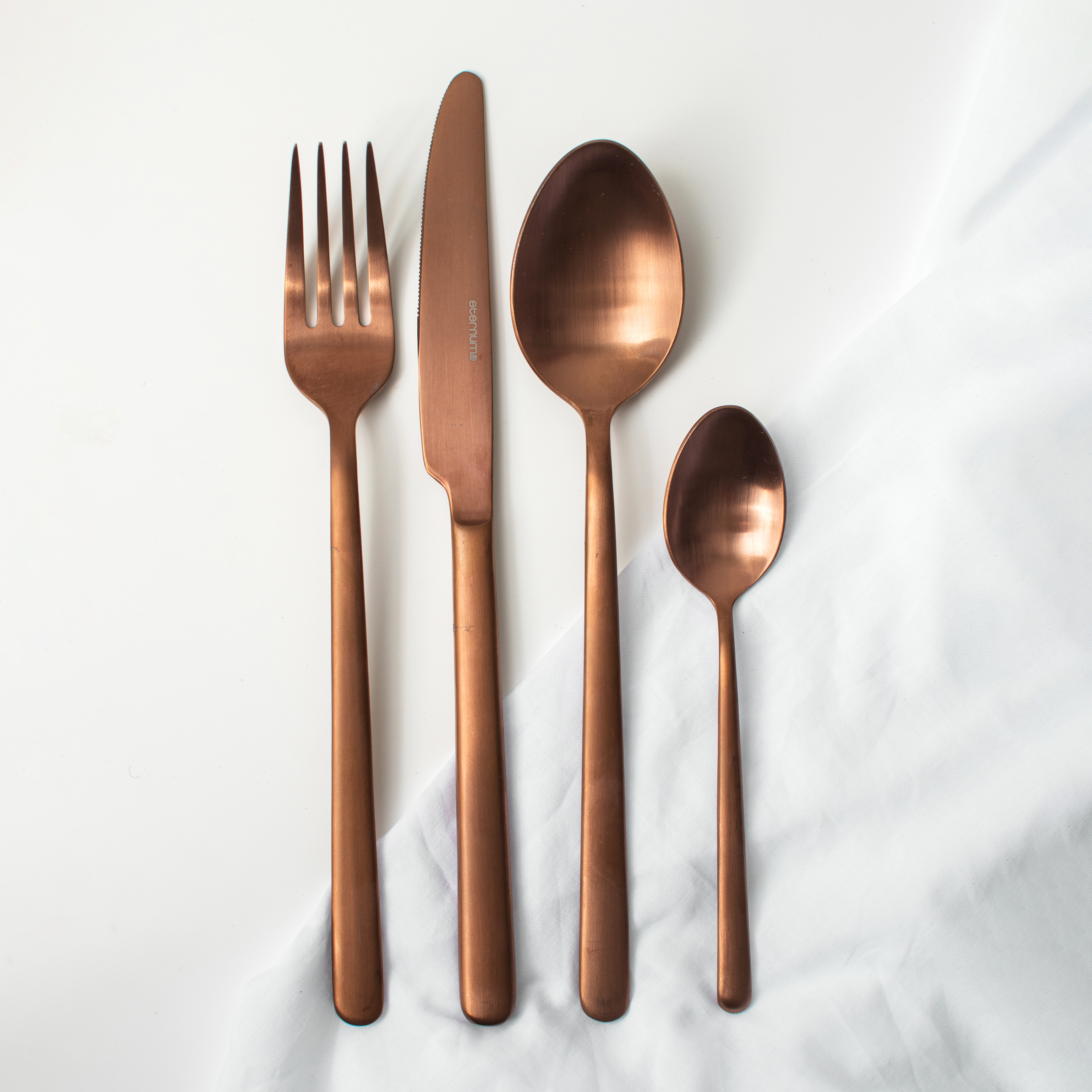 Bestickset Eternum Nardo Koppar 16 Delar
