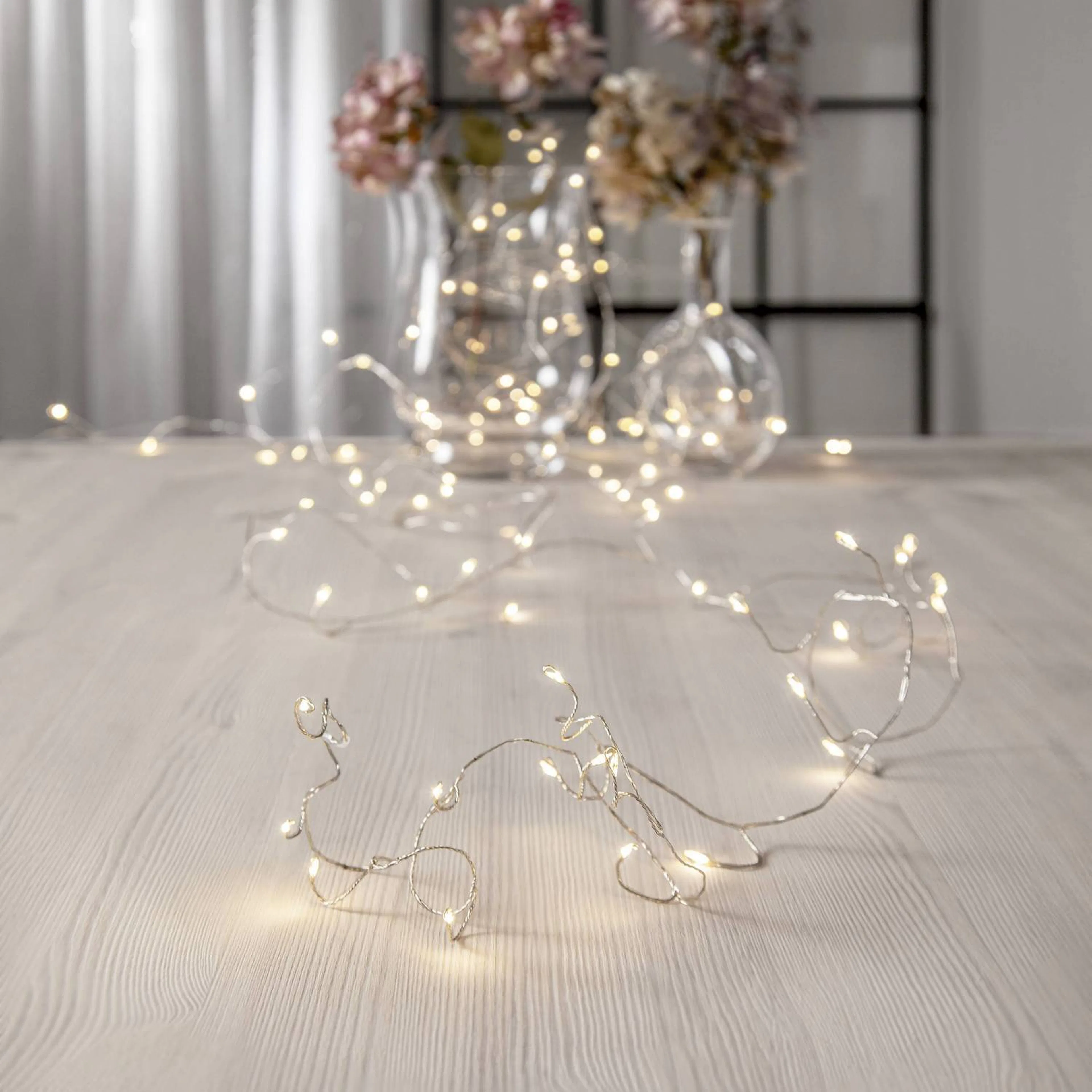 Ljusslinga Star Trading Dew Drop LED  100 Ljus Krabbljusslinga