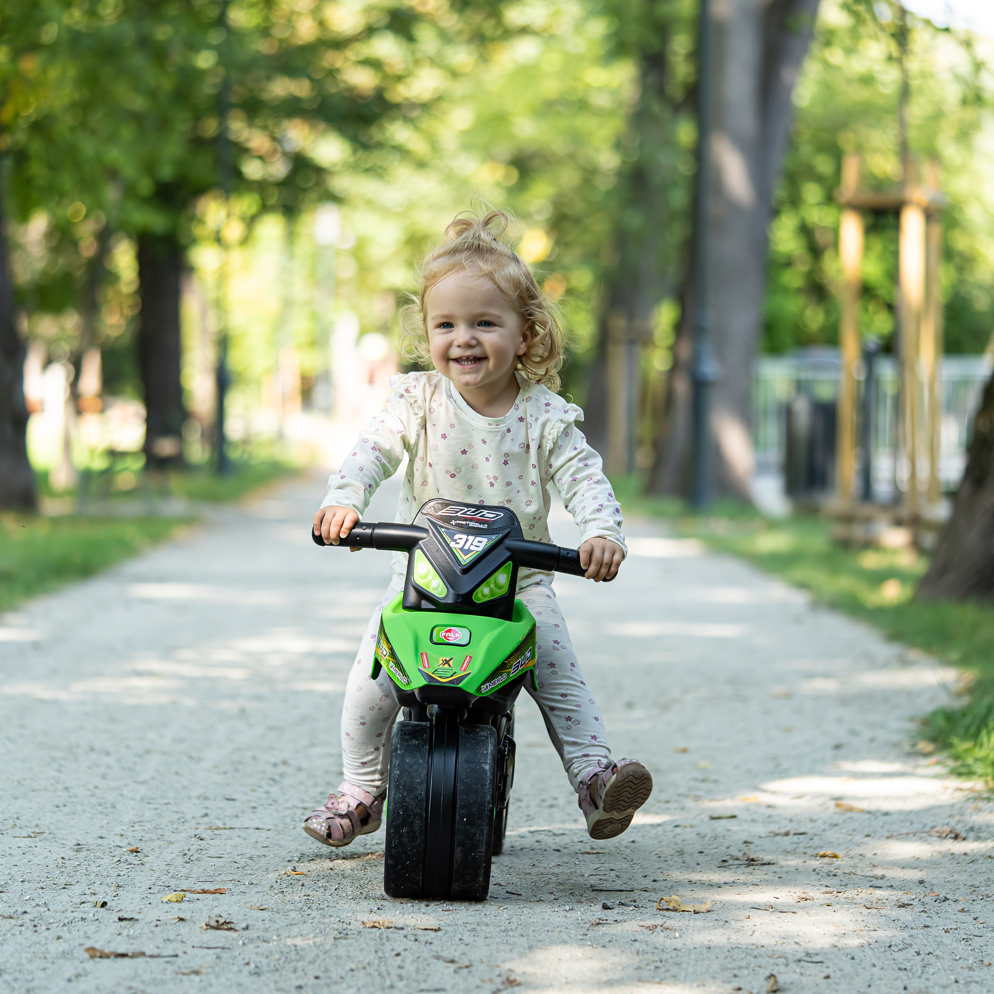Utomhusleksak Falk Racing Bud Elmotorcykel för Barn Grön