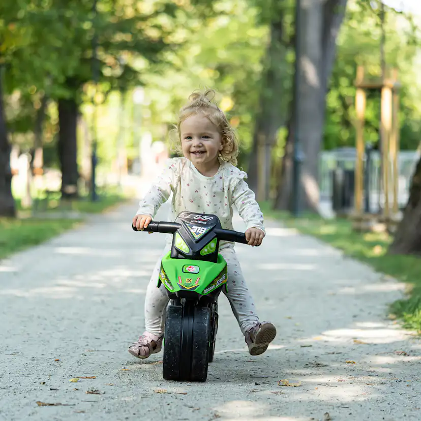 Utomhusleksak Falk Racing Bud Elmotorcykel för Barn Grön