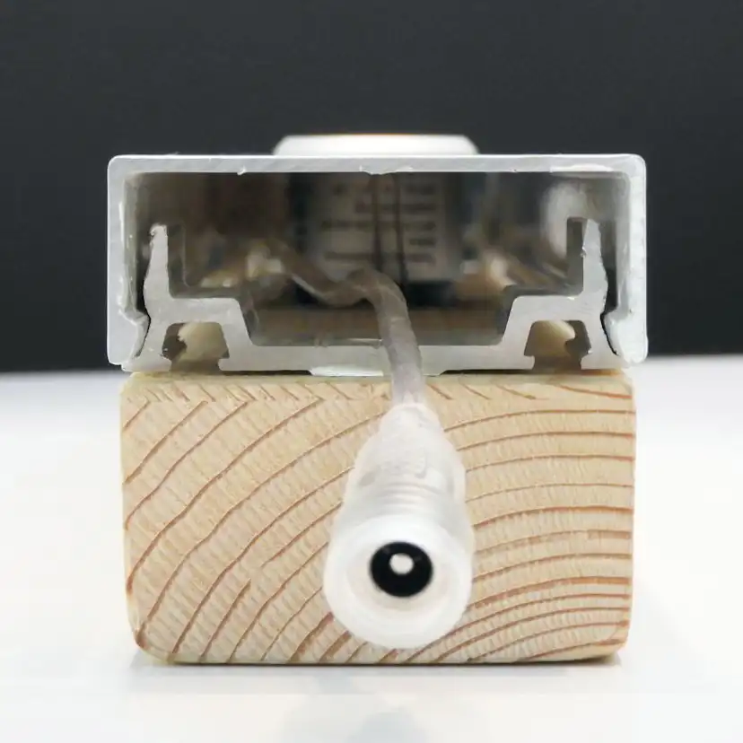 Integrerad LED belsyning Uterumsstomme Glimma 4 spot 4-Spot