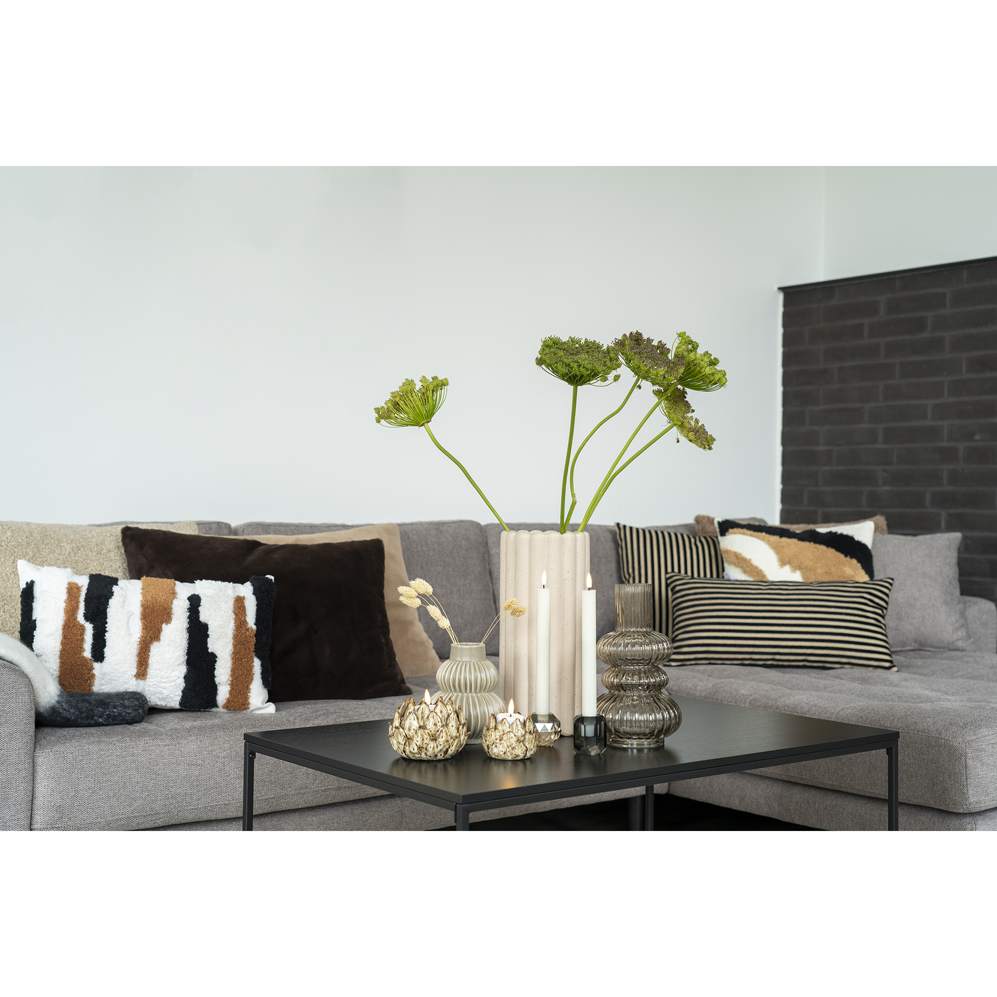 Vas House Nordic Pillar Speckled
