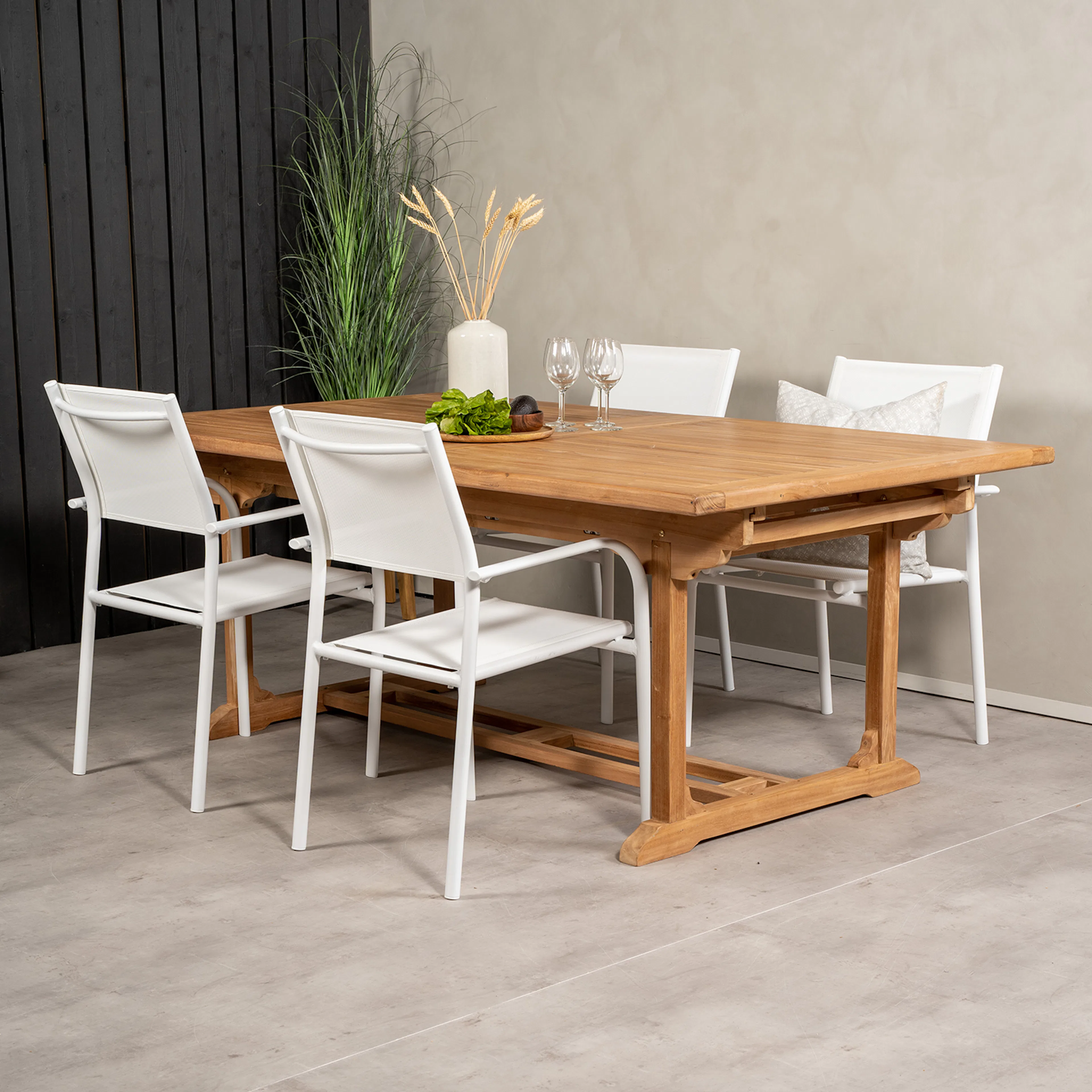 Matgrupp Venture Home Kenya 195-295x110 Teak med 4 Santorini Karmstolar