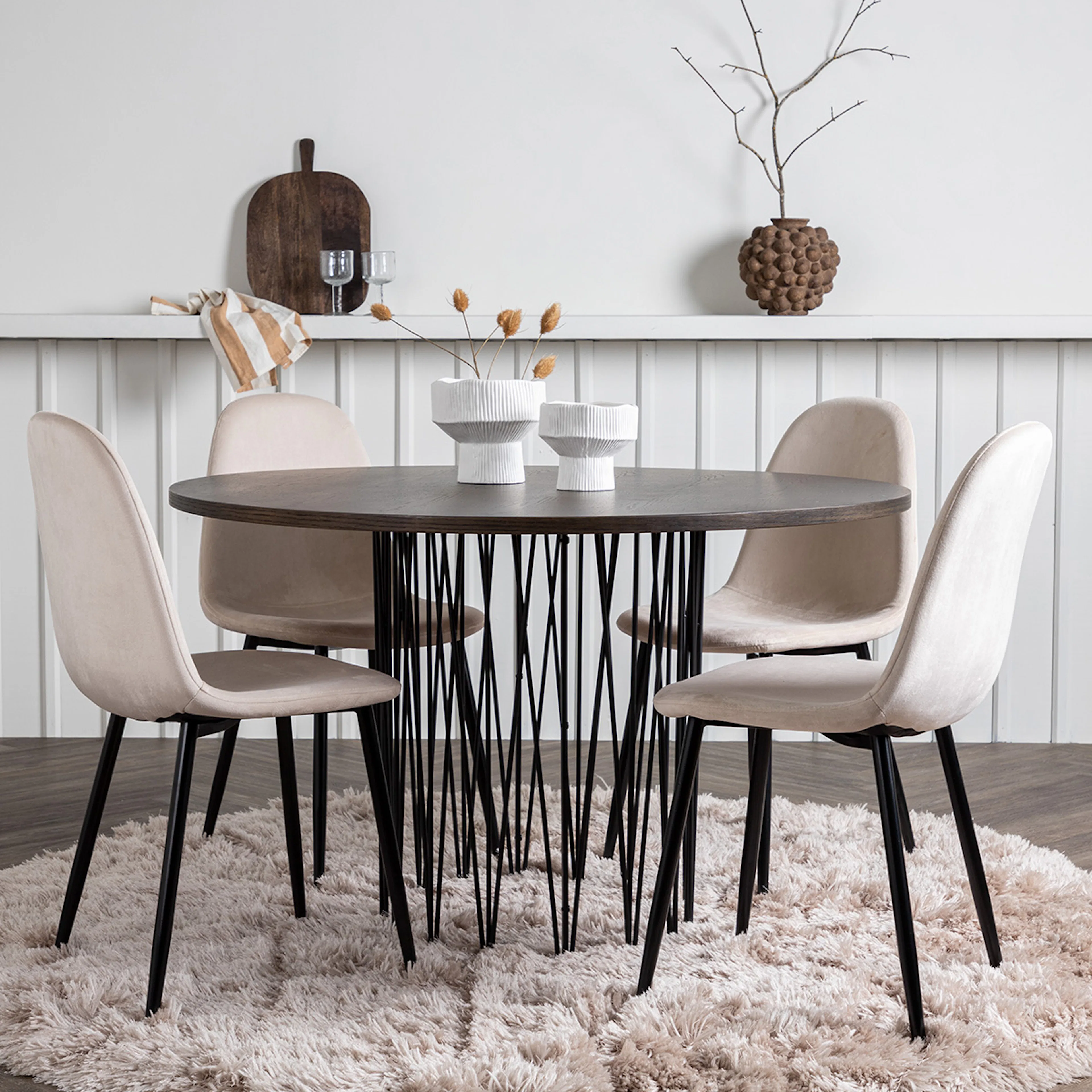 Stone round Dining Table - Black / Mocca Veneer +Polar Dinin Beige/Ek