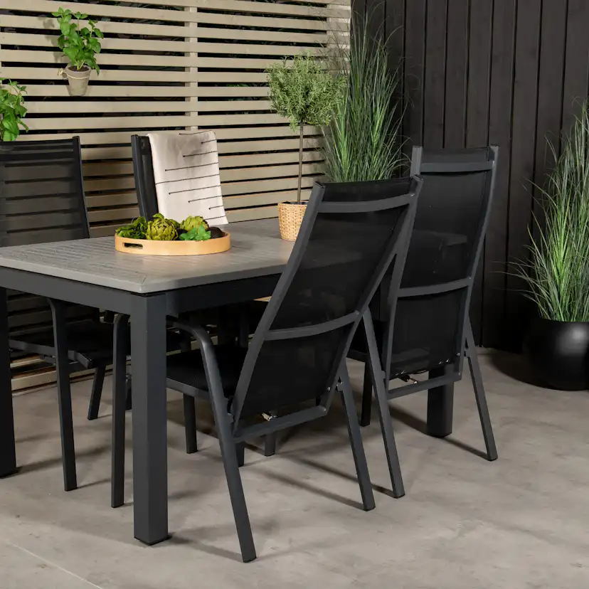 Albany Dining Table 160/240*100 - Svart Alu / Grey Aintwood+ Svart/Grå