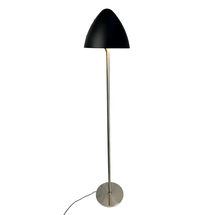 Golvlampa Dyberg Larsen Oulu
