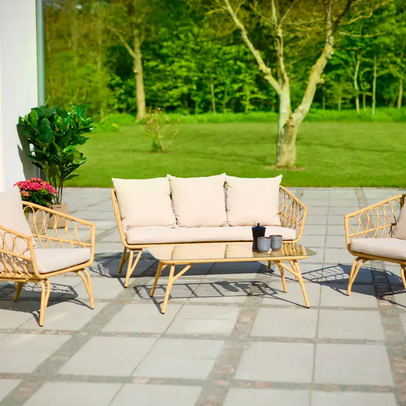 Loungeset ENVY DESIGN Magrethe Utemöbler med Dynor i Rotting