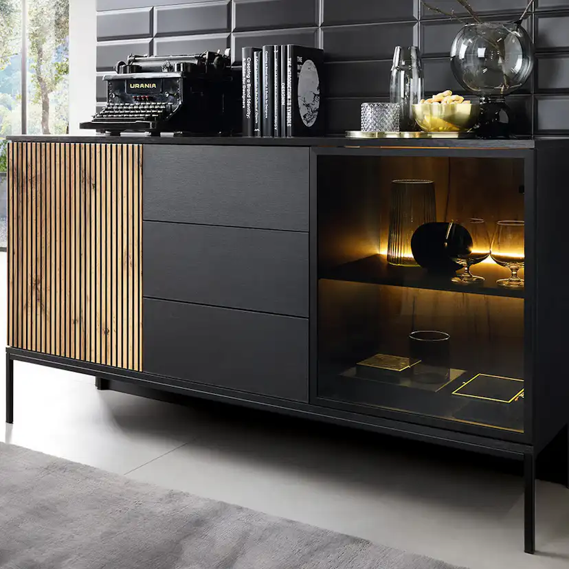 Vitrinskåp Scandinavian Choice Klinkerville med Belysning 154x83x39 cm