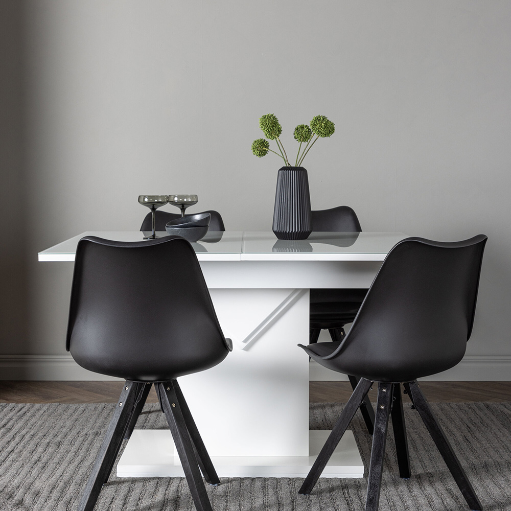 Matgrupp Venture Home Pluto med 4 Zeno Stolar