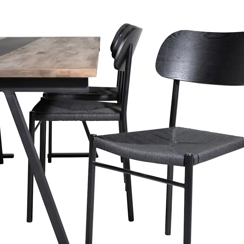 Matgrupp Venture Home Jakarta med 6st Polly Stolar