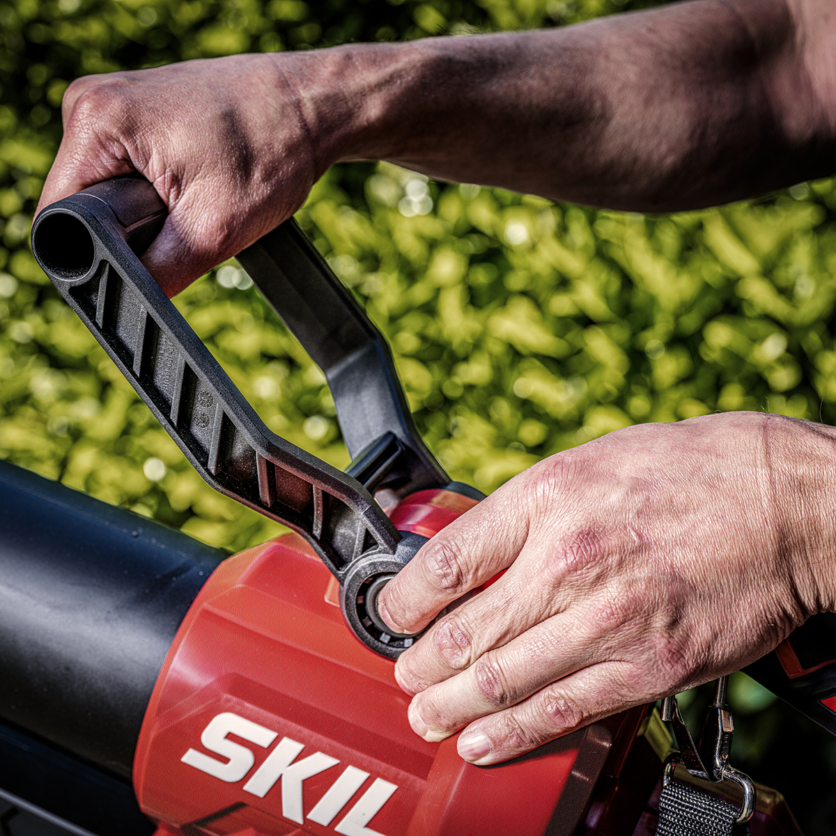 Lövblås/-Sug SKIL 0350 BA Kolborstfri Batteridriven