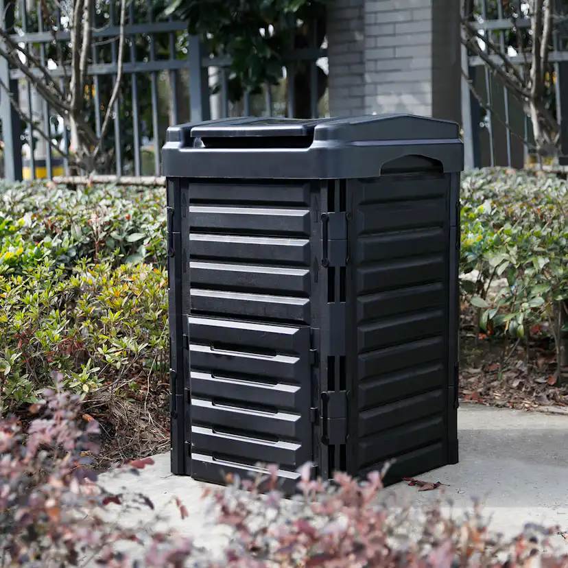 Varmkompost Lyfco 8100 med Lock 336 L