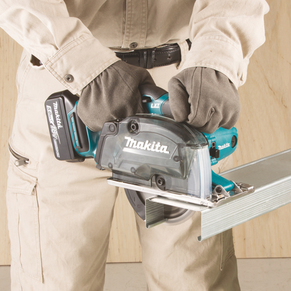 Kap- och Gersåg Metallsåg Makita LXT DCS552Z utan Batteri