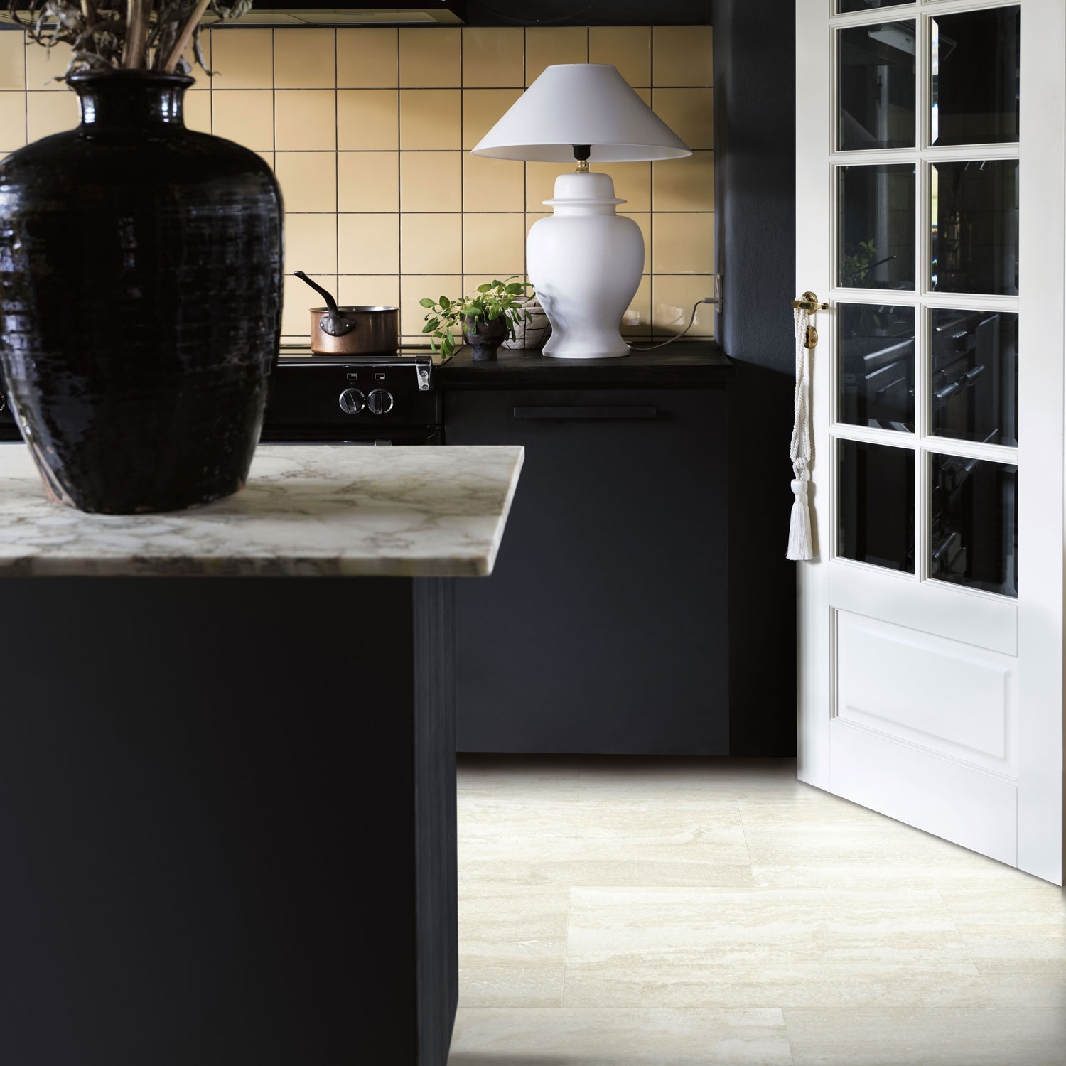 Vinylgolv Pergo Isefjord Pad Pro Ivory Travertine