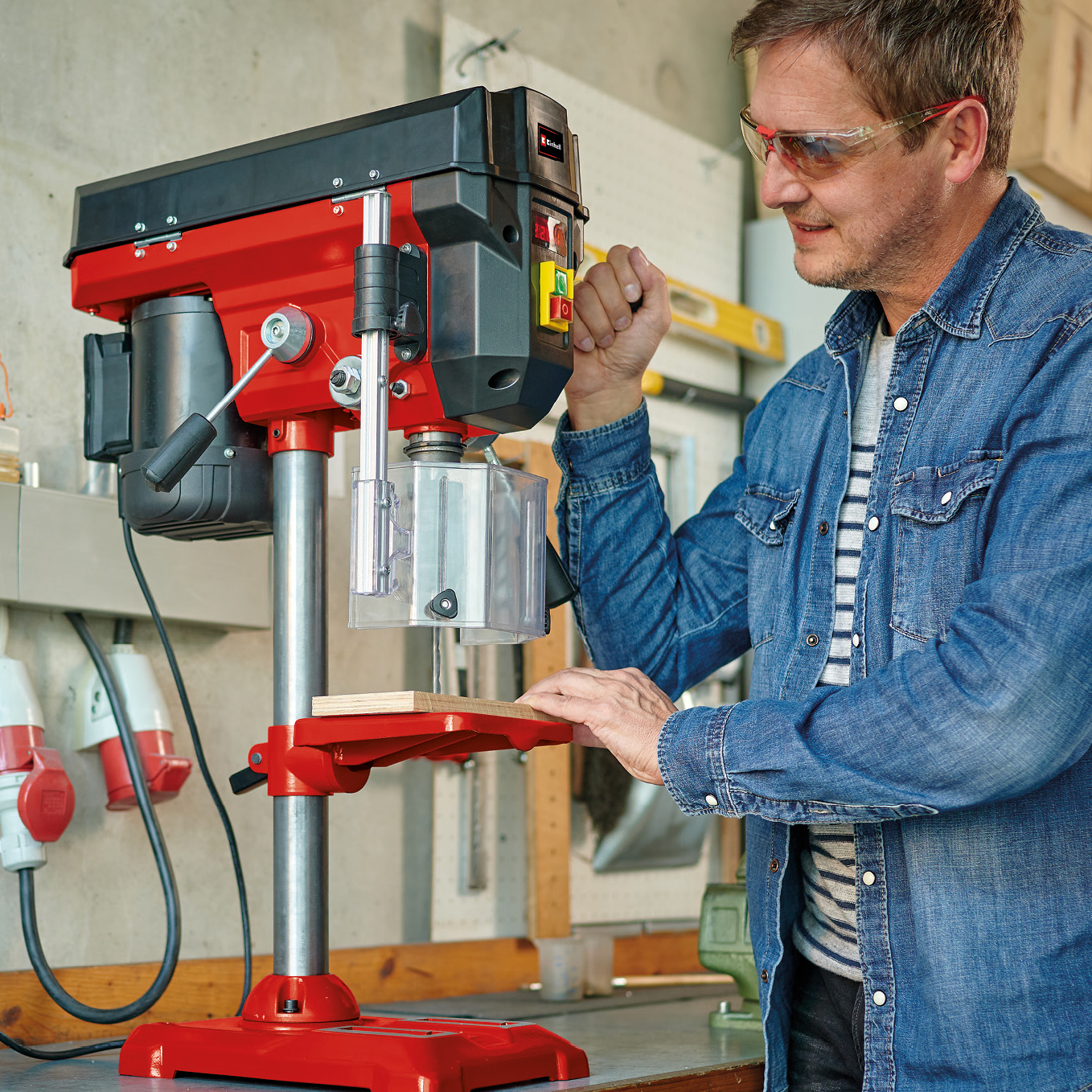 Pelarborrmaskin Einhell TE-BD 550 E