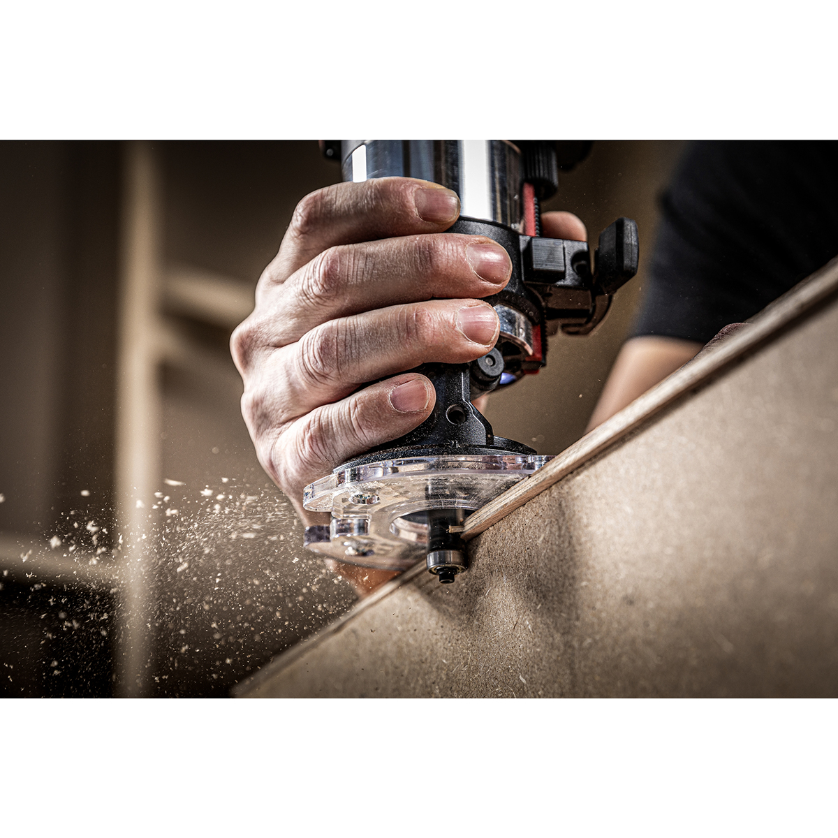 Handöverfräs SKIL 3170 FA Batteridriven Kolborstfri