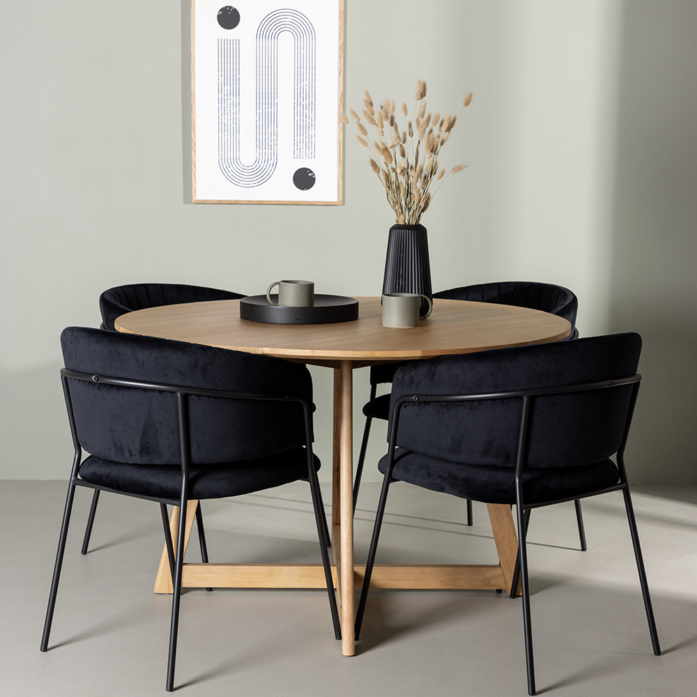 Matgrupp Venture Home Yakidon Ø120 cm med 4 st Selma stolar