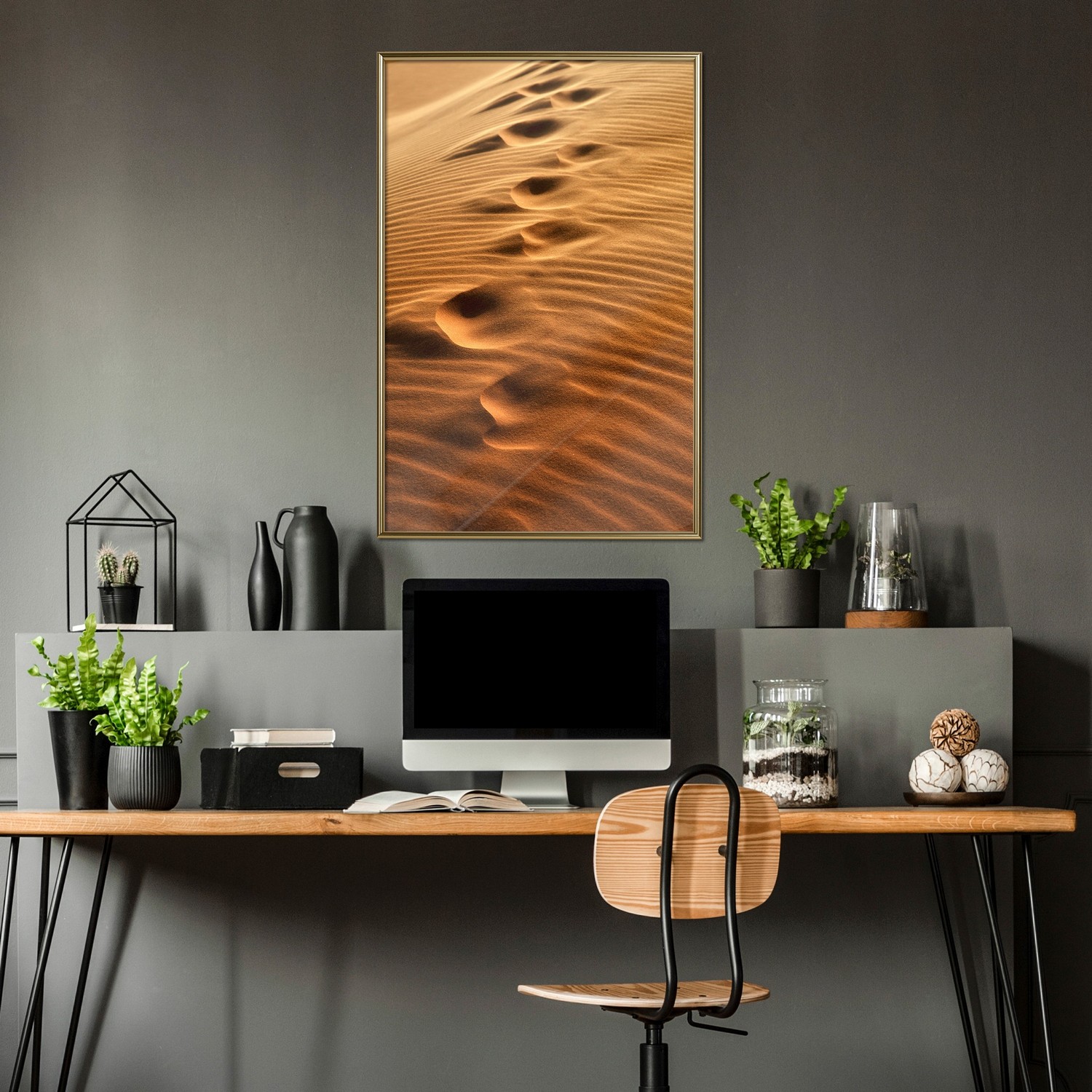 Affisch - Traces on the Sand [Poster] 40x60 Guld ram, 40x60 cm