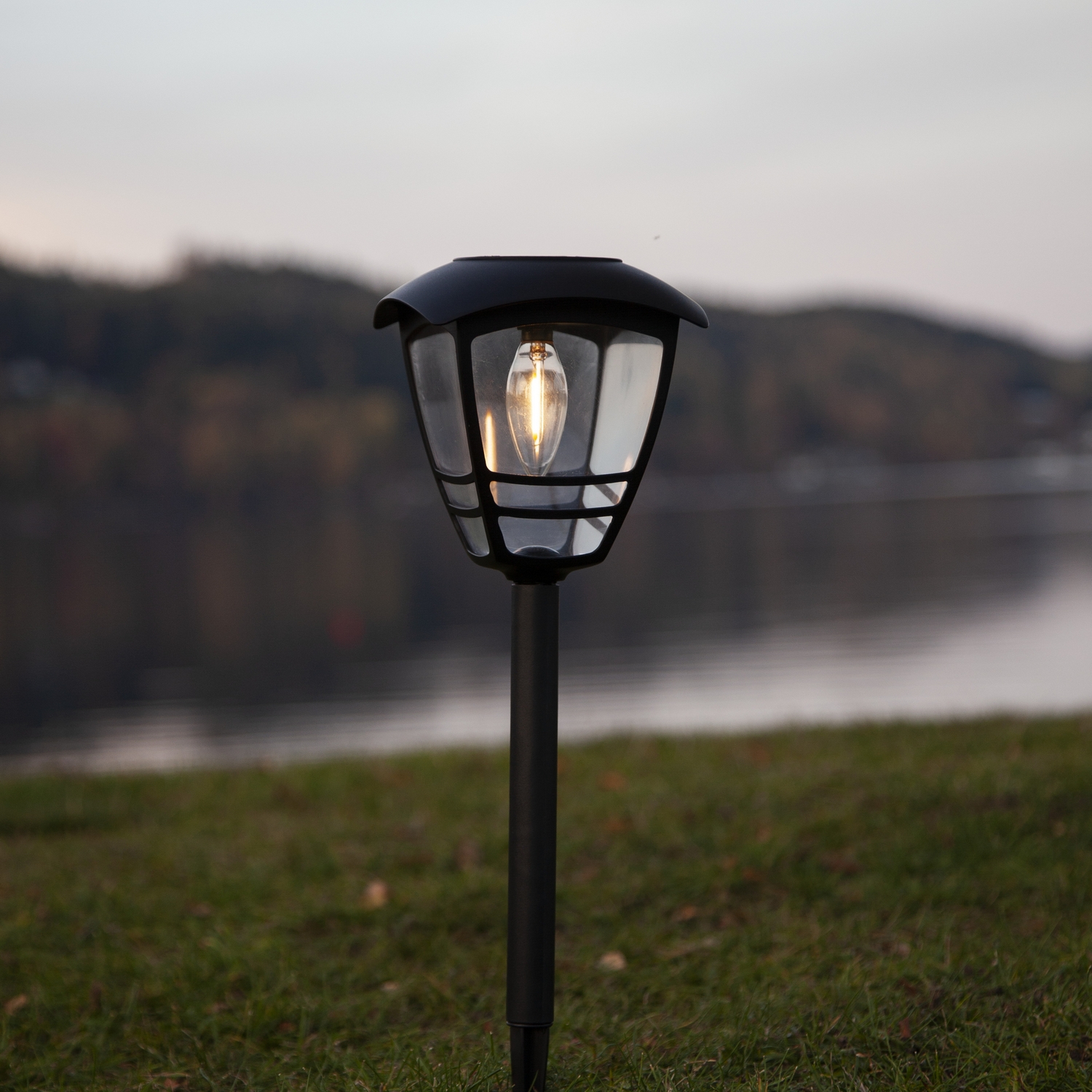 Solcells-pollare Star Trading Felix