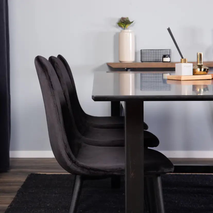 Matgrupp Venture Home Clara med 6 Pobbie Stolar Sammet