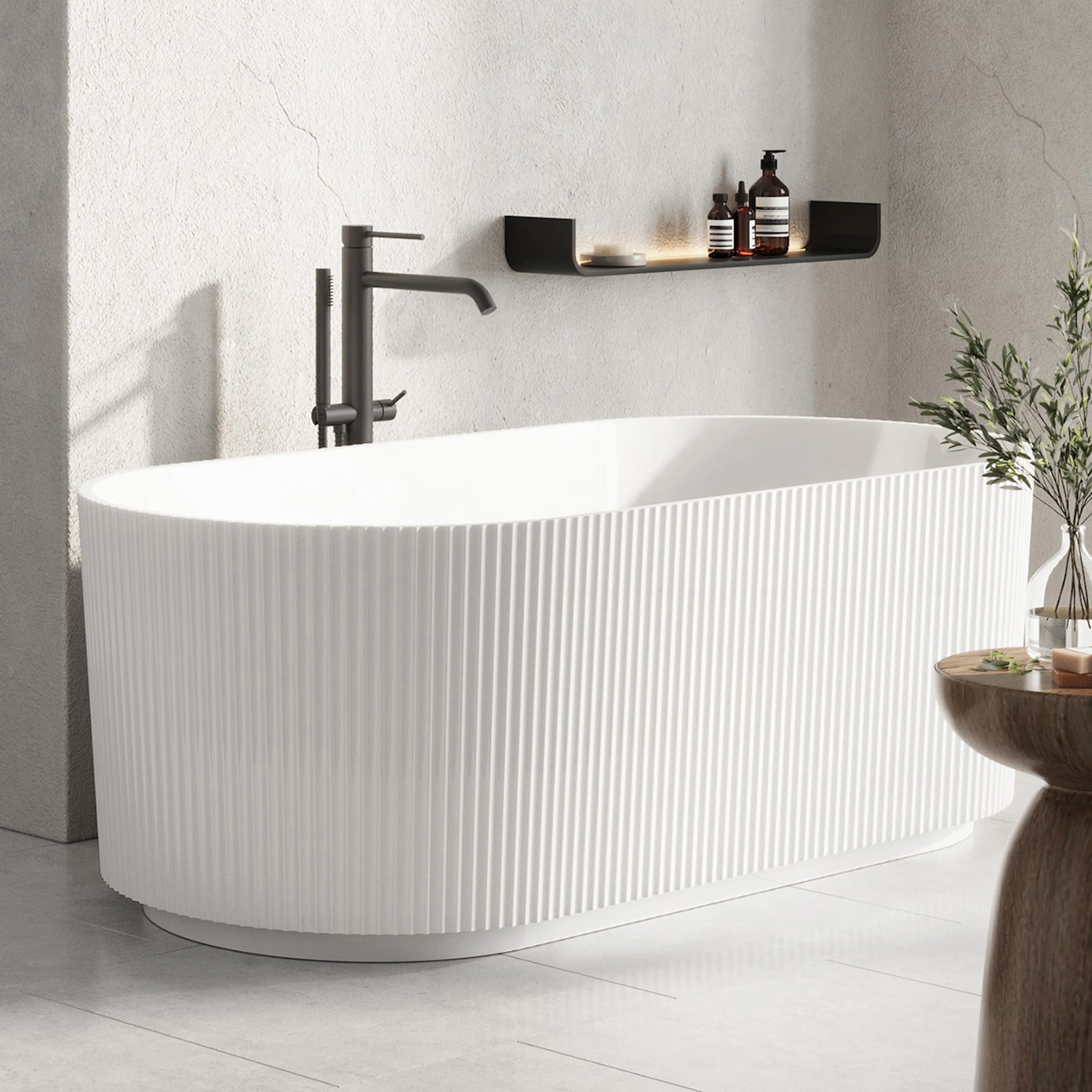 Leonora oval fristående badkar 1700x800mm, mat vit, benset 1700x800 mm