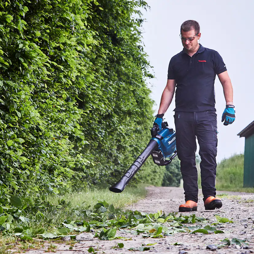 Lövblås Makita LXT DUB363ZV LXT 2x18V med Sugfunktion utan Batteri & Laddare