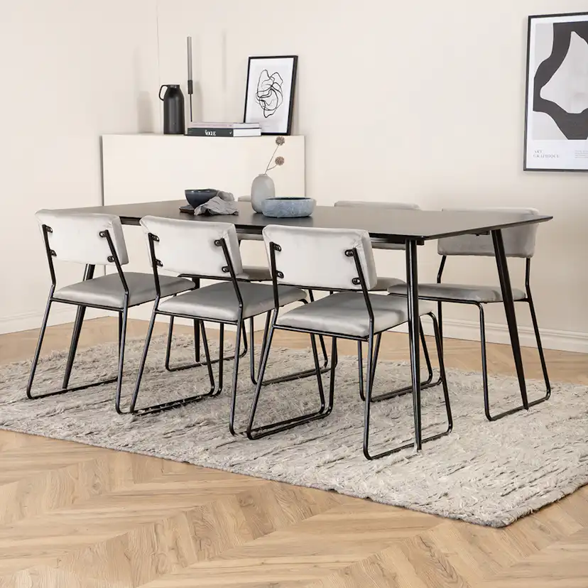 Matgrupp Venture Home Silvia med 6 Kungshamn Stolar Sammet