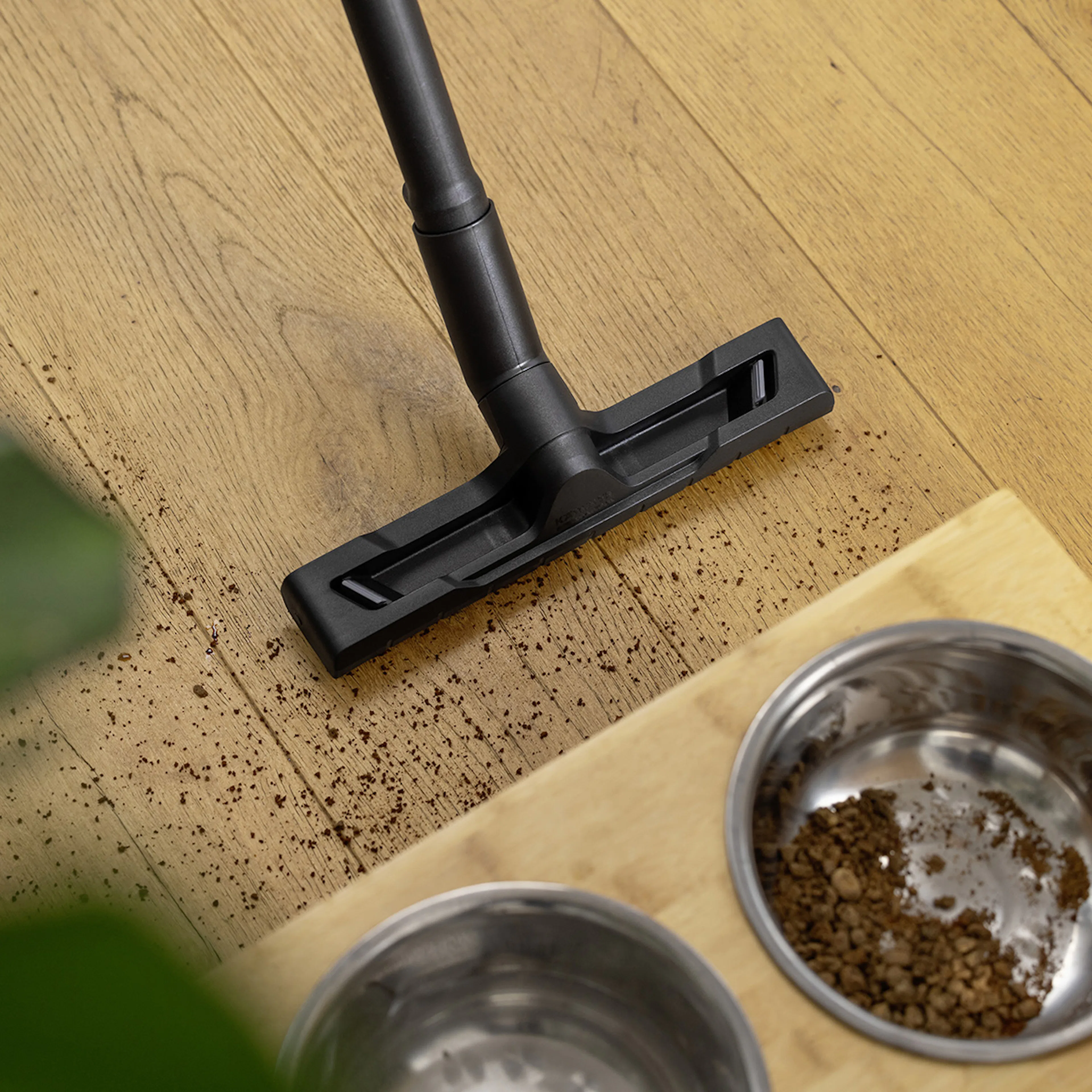 Textilvårdsmaskin Kärcher SE 4 Textil- & Mattvätt med Flera Munstycken