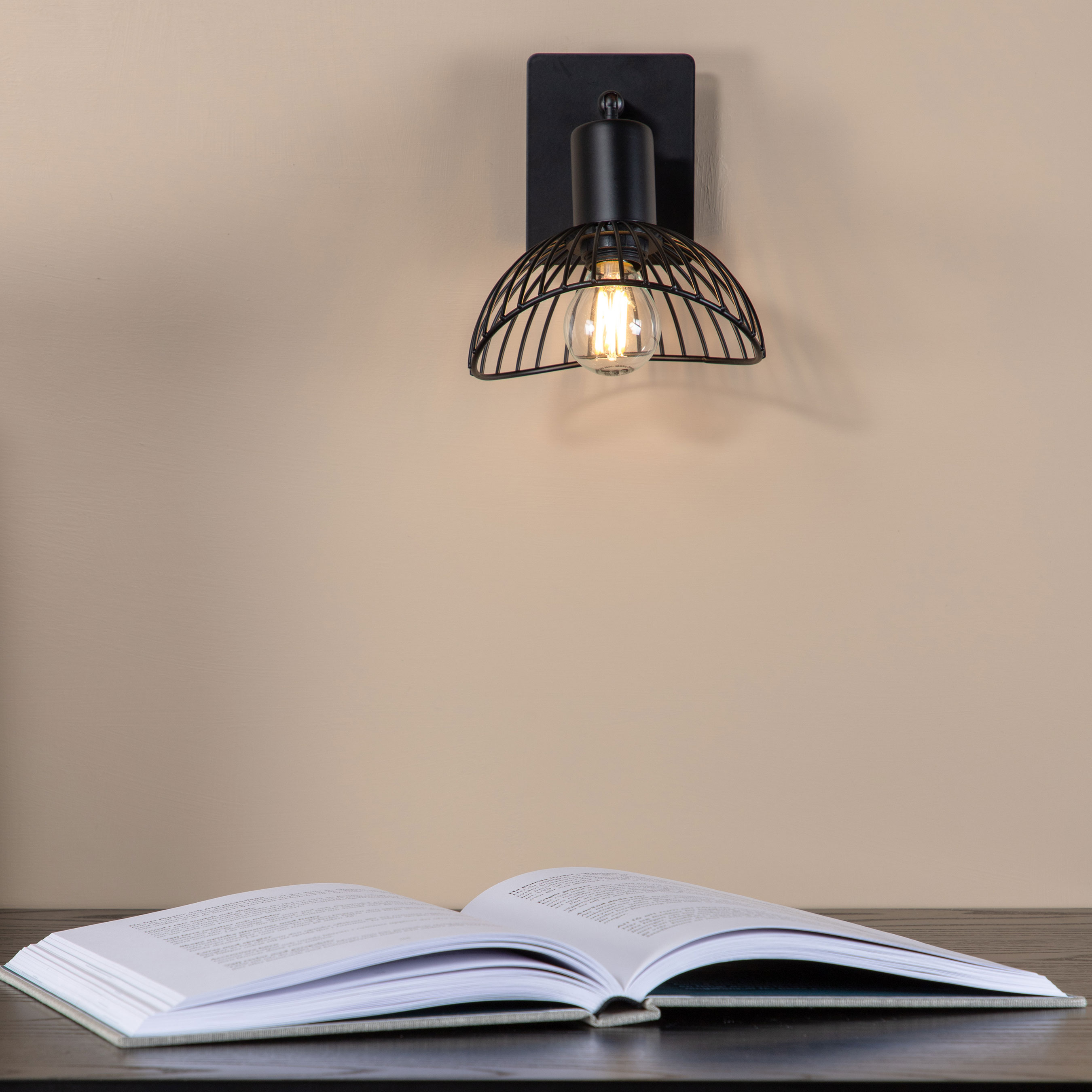 Vägglampa Venture Home Ellen 13,5x11,5x18,5 cm