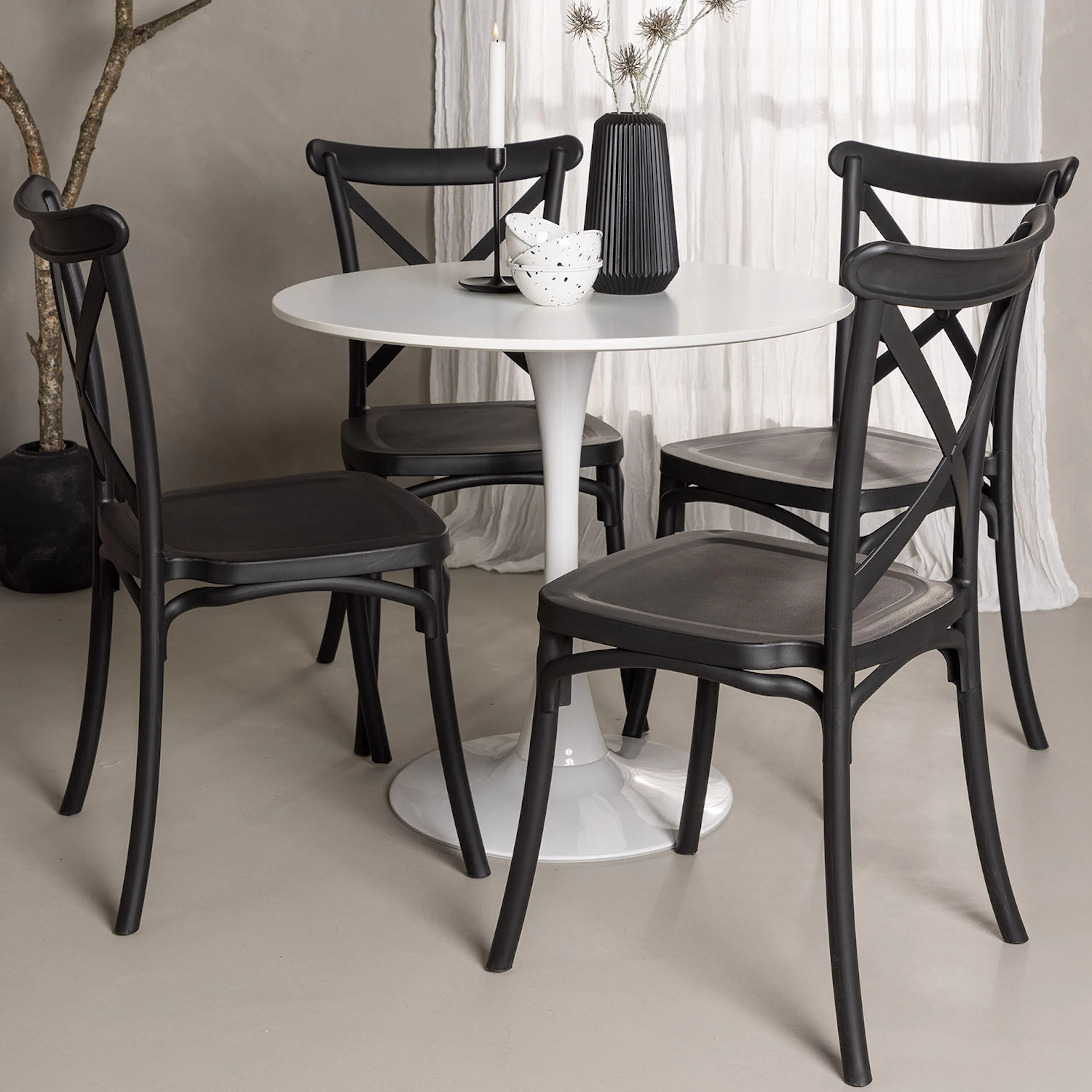Matgrupp Venture Home Hamden Ø80 cm med 4 Crosett stolar