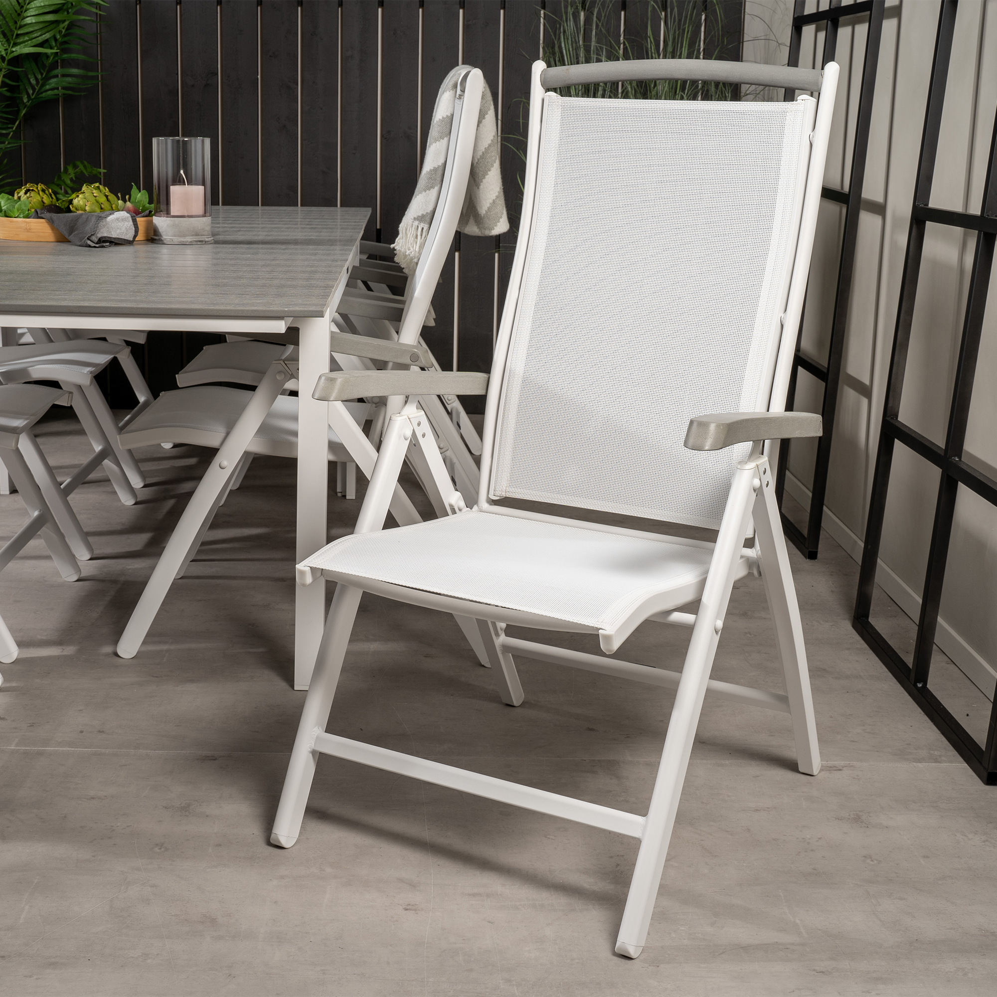 Albany 5:pos Stol - Vit Aluminium/vit textilene/aintwood Vit